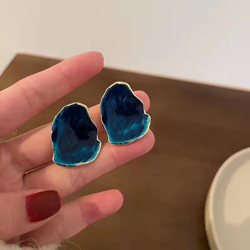 Boho Trendy Alloy Drop Glaze Green Blue Color Irregular Women Stud Earrings Ins Chic Female Beach Jewelry Brincos