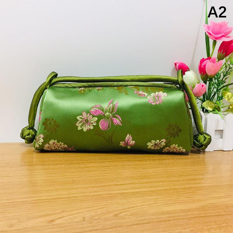 Retro Embroidery Satin Silk Handbags Flower Storage Bags Silk Embroidered Women Bag Fashion Matching Bride Women Handbag