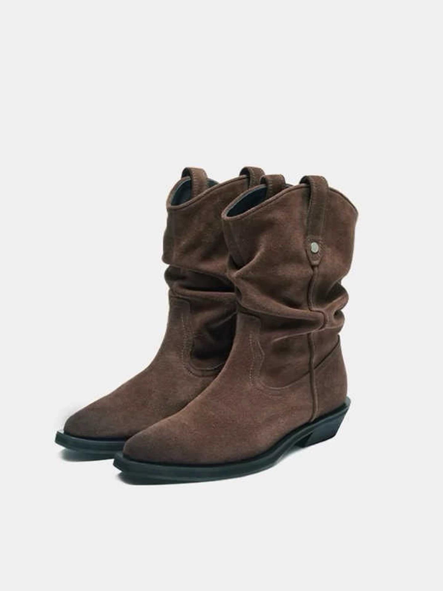 

Sheepskin version~ retro niche Maillard pointed thick heel stacking boots short boots women s 2025 new western cowboy boots 40