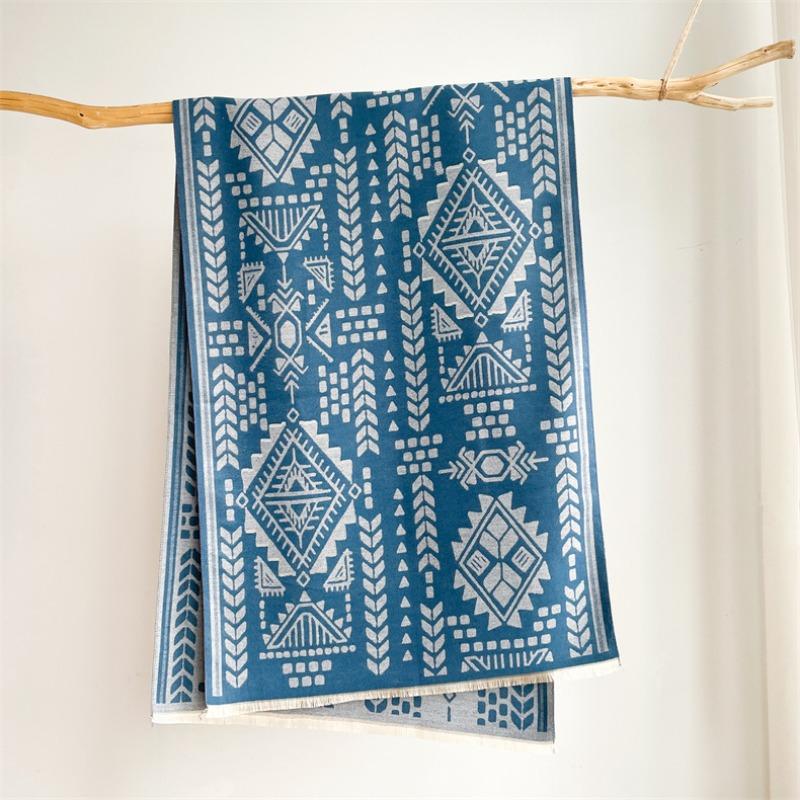 Autumn and Winter Scarves, High-end Shawls, New Age-reducing Scarves, Students Travel with Warm Women