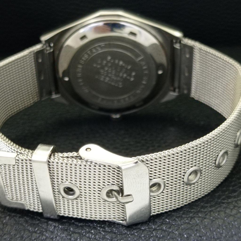 VINTAGE CITIZEN AUTOMATIC 8200 JAPAN MENS DATE RED COLOR DIAL WATCH a500211-2 R151b-a500211