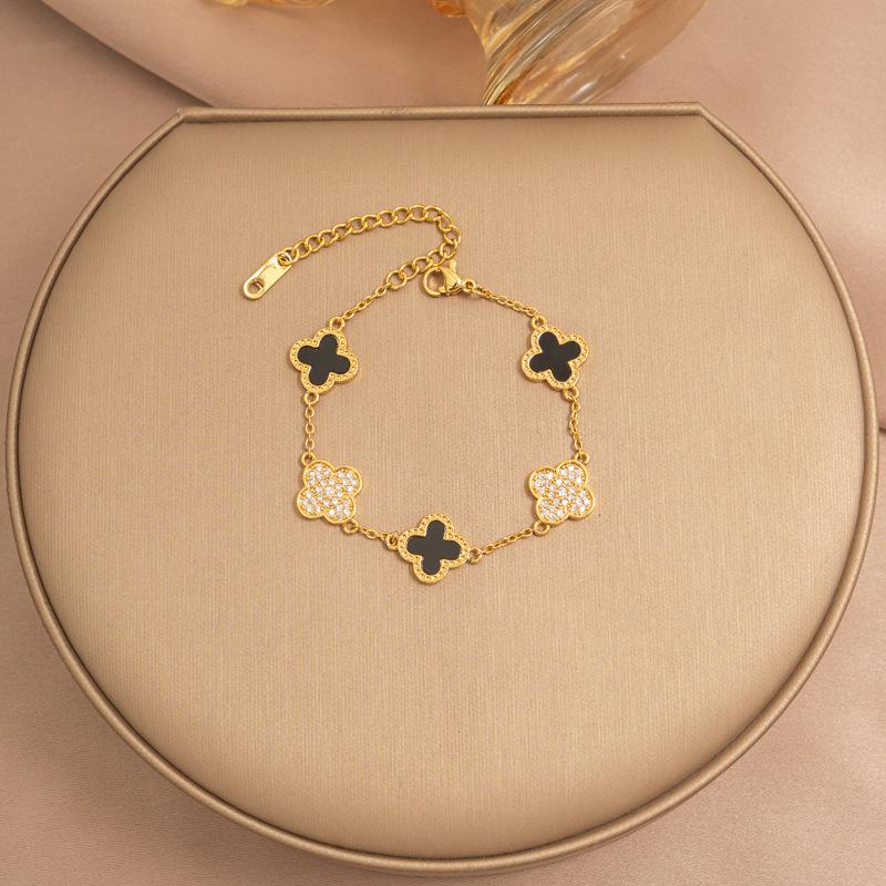 Non-fading Titanium Steel Four-leaf Clover Bracelet A High-end and Stylish Jewelry