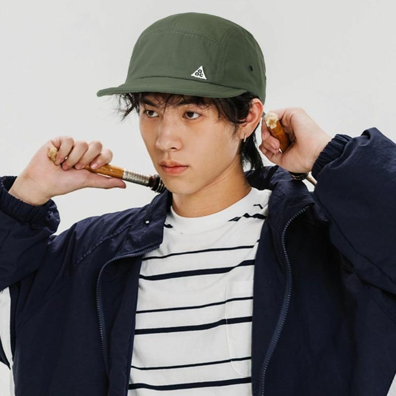 Quick-Dry Golf Baseball Cap Men Short Brim Sun Hat UPF50+ Lightweight Sports Running Cap Unisex Outdoor Breathable Peaked Cap