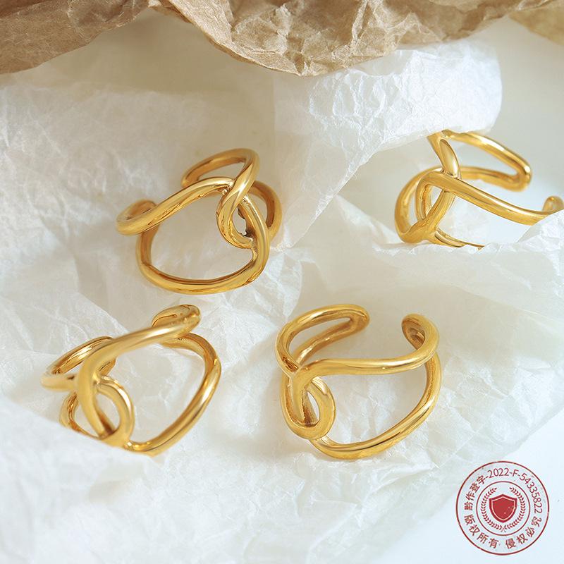 European & American Geometric Chain Twist Open Ring - Women's Titanium Steel Jewelry Gift