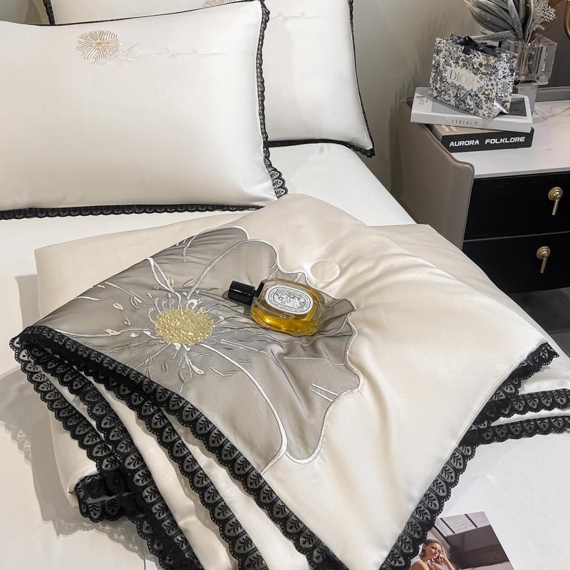 Nuovo Set Copripiumino Ricamato con Fiori Alta Gamma Traspirante Rinfrescante Trapunta 4/3/1 Pezzi Set Coperta Estiva
