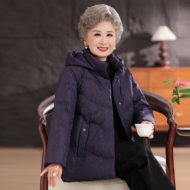Elderly Women's Winter Down Jacket, Grandma Style, Thick and Warm, for Ages 70 and 80+, Perfect for Autumn and Winter.