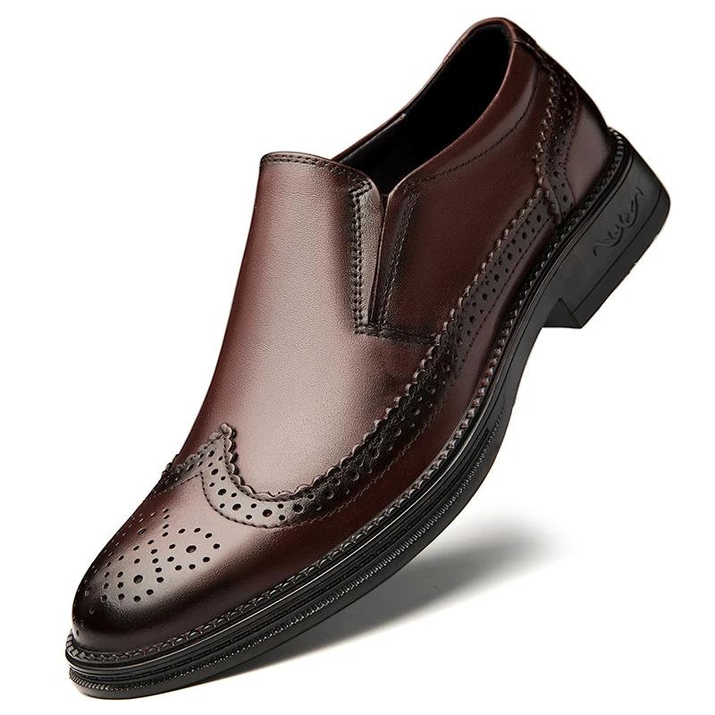 Fashion Elegantes Genuine Leather Men Brogue Shoes Man Dress Shoes Slip On Business Casual Shoes Classic Leather Breathable Oxford Shoes