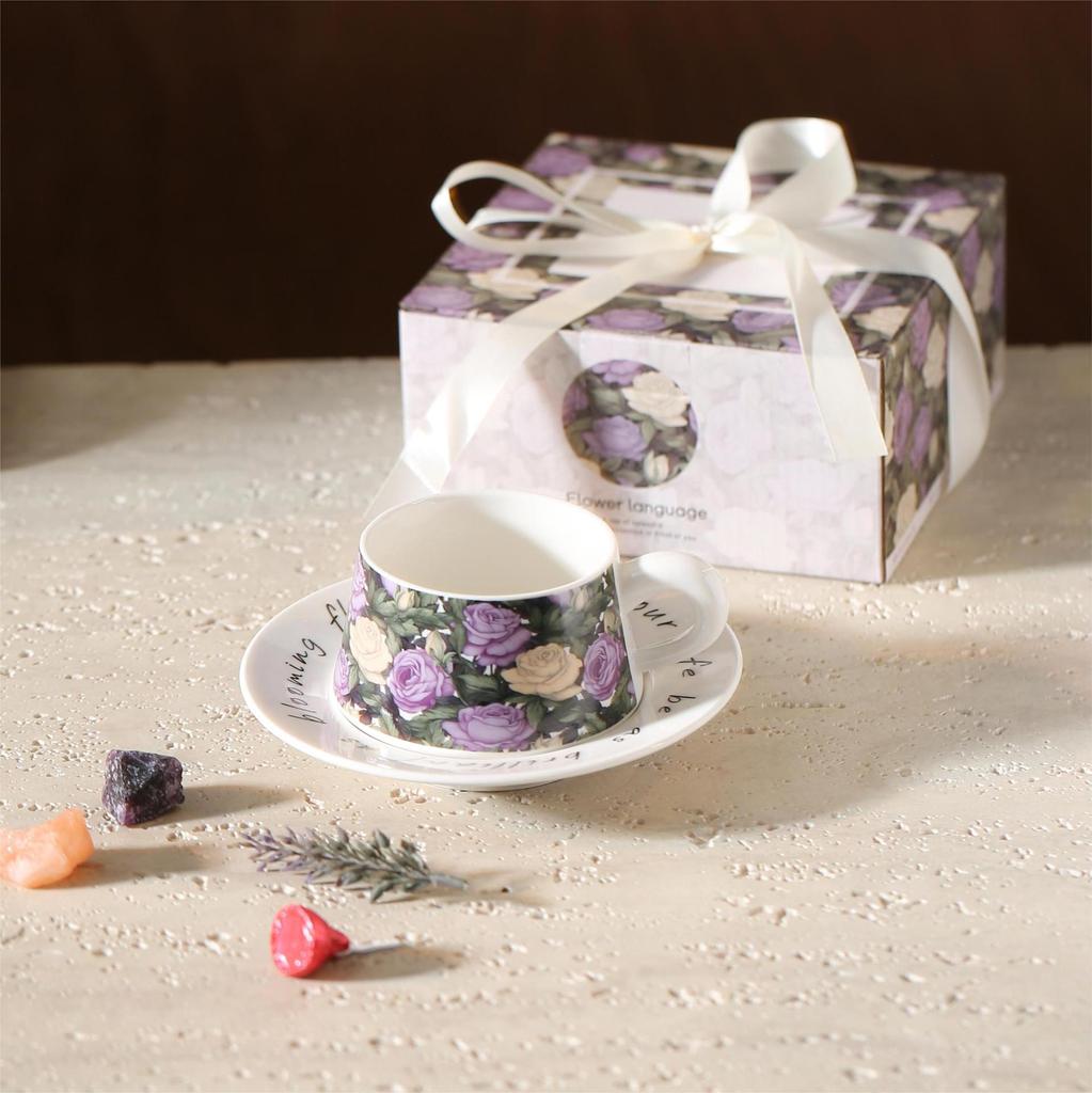 Souvenir-Geschenke Iris Keramiktasse Untertasse Paar Geburtstag Kaffeetasse Nachmittagstee-Tasse