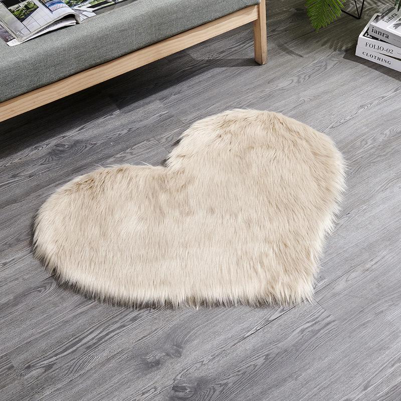 Washable Imitation Wool Plush Floor Mats for Bedroom
