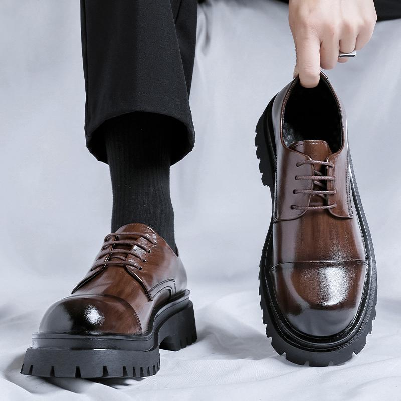 Fashion Men's height increasing leather shoes fashionable and casual new styleStylish Business Men Thick soled High Quality Trendy Men
