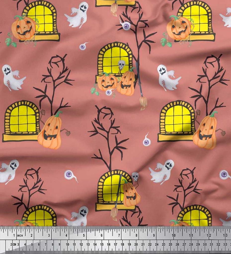 Soimoi Japonská krepová saténová látka Strašidelný dům, Dýně a Duch Halloweenská tištěná látka 1 metr 42 palců