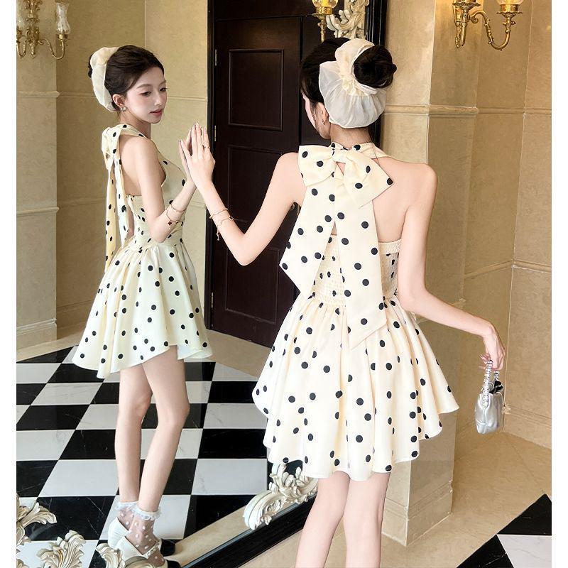 French Polka Dot Halter Neck A-Line Dress - Women s Slimming Waist Summer 2026 Collection S (Recommended for 90-95 cm)