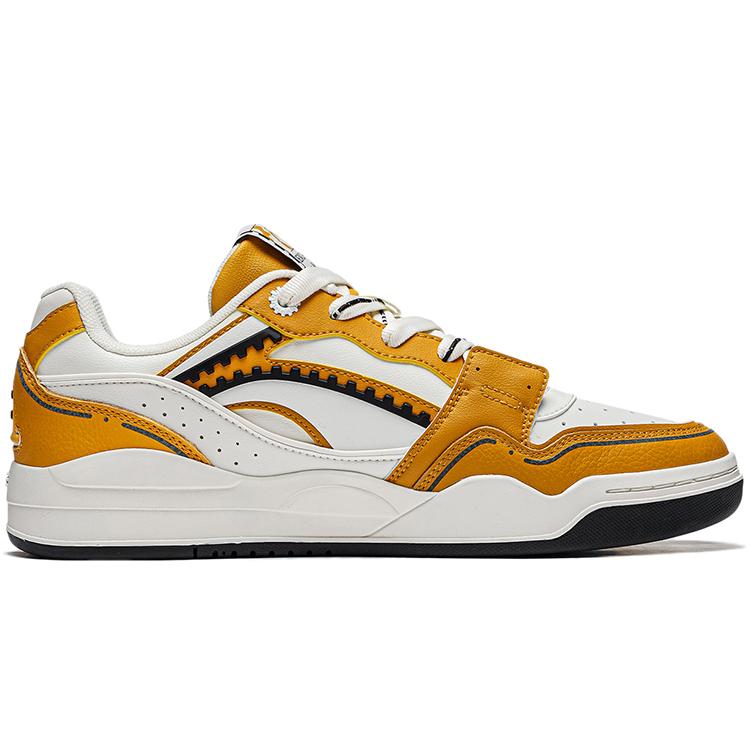 Li Ning Moon White Dream Abrasion Resistant, Breathable, Lightweight Low Top Skateboard Shoes Unisex Orange White AGCS427-12