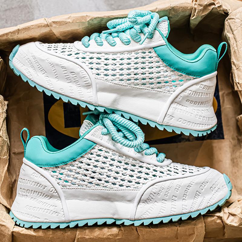 

Высококлассные спортивные туфли с вырезами, модные и универсальные, летняя новинка, сетчатые дышащие мужские туфли, корейская версия, толстая подошва, обувь на высокой платформе 44 синий