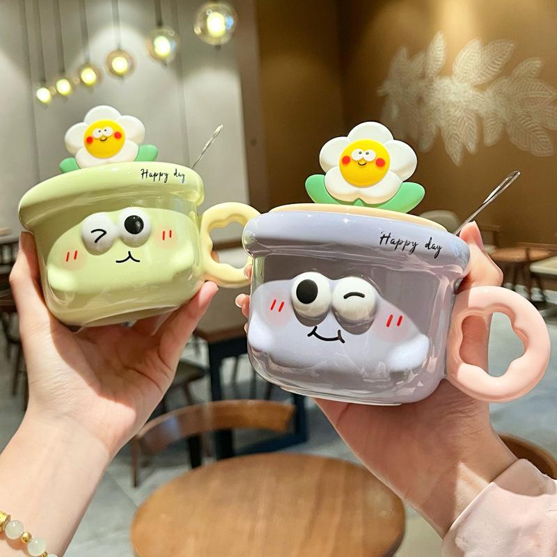 Birthday Gifts for Girls, Cute Flower-shaped Ceramic Mugs, High-value Drinking Cups with Lids and Spoons As Gifts