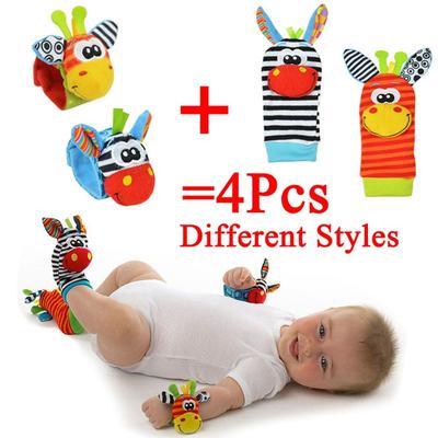 4 pçs/set recém-nascidos meias de pelúcia bebê brinquedo meias animal bonito dos desenhos animados chocalhos do bebê(0 a 6 meses) Conjunto de combinação