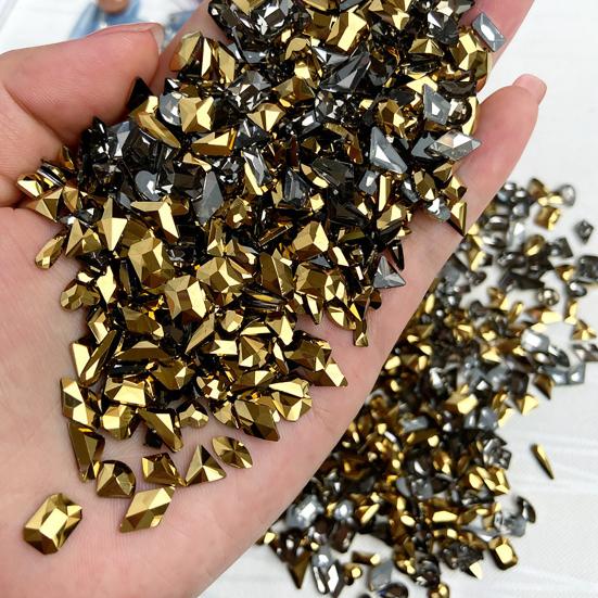 50Pcs/Bag Nail Art Rhinestone 3D Geometric Shaped Nails Decorations Glitter Manicure Accessories