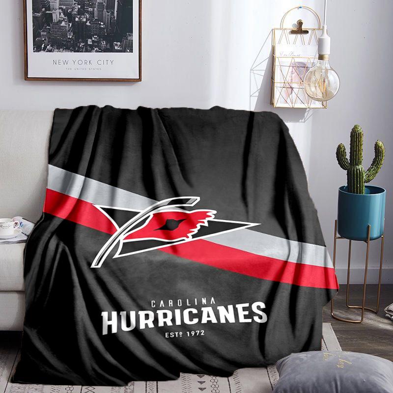 Hurricanes Team Spirit Throws Blanket Flannel Blankets Plush for Couch Bed Gifts for Men Women Travel picnic blanket Christmas fan gifts
