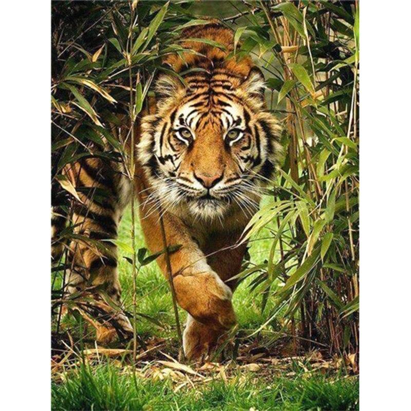 DIY 5D Diamond Painting Tiger Diamond Embroidery Cross Stitch Animal Mosaic Full Round Drill Rhinestones Art Wall Home Decor