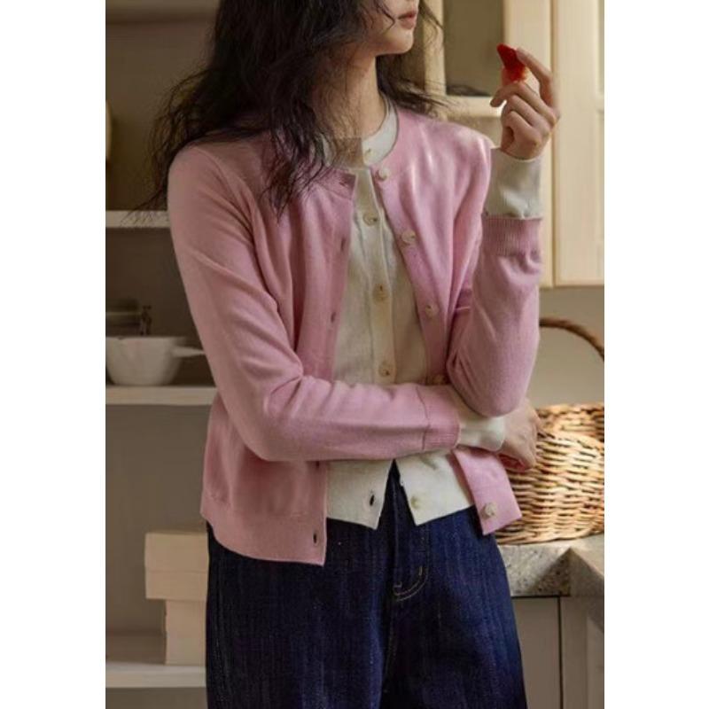 

Autumn and winter new fake two-piece crew neck knitted cardigan sweater women s design crew neck button-up versatile top trendy average size розовый