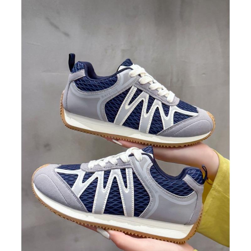 Retro women's new versatile casual sneakers flat-soled mesh breathable summer and autumn