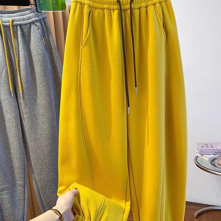 Women's Plus Size Fleece-Lined Harem Sweatpants – Autumn/Winter Style, Loose Fit, Nine-Point Cuffed.