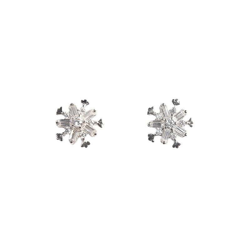 New Simple Crystal Snowflake Earrings Fresh Ladylike Temperament Japanese and Korean Earrings for Your Girlfriend
