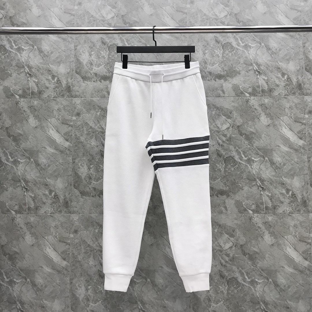 

High-Quality Unisex Waffle Knit Hoodie & Sweatpants Set - Trendy & Versatile for Autumn/Winter Fashion Size 2