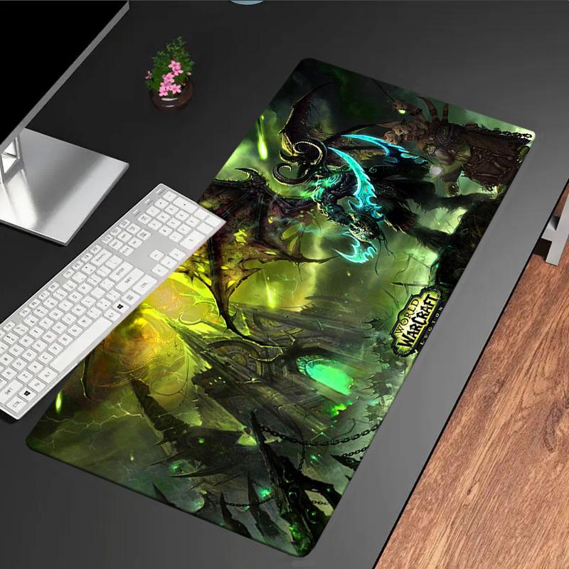 Dragon's Fiery Warcraft game Mouse Pad, Rubber Base, Mouse Pad for Gamers and Office Use, Gaming Desk , Easy To Clean Mat Christmas fan gifts