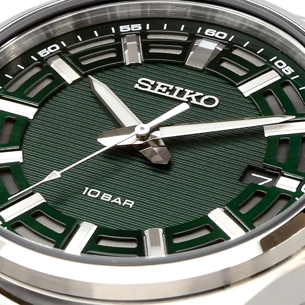 Seiko Quartz Men's Watch Green with Adjustable Band Tool Made in Japan
