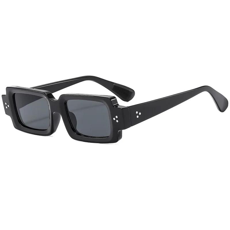 

Classic Rivet Brand Square Sunglasses Women For Men Luxury Designer Vintage Trendy Sun Glasses Popular Punk Driving Eyeglasses
