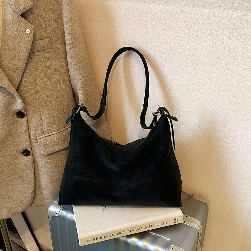 PU Shoulder Bag Women Fashion Hobo Bag With Minimalist Design Soft Texture Handbag Everyday Use