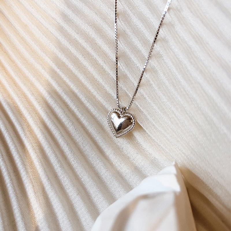 925 Sterling Silber Liebeskette für Frauen Einfache herzförmige Kastenkette Weibliche Nischen-Schlüsselbeinkette Schmuck