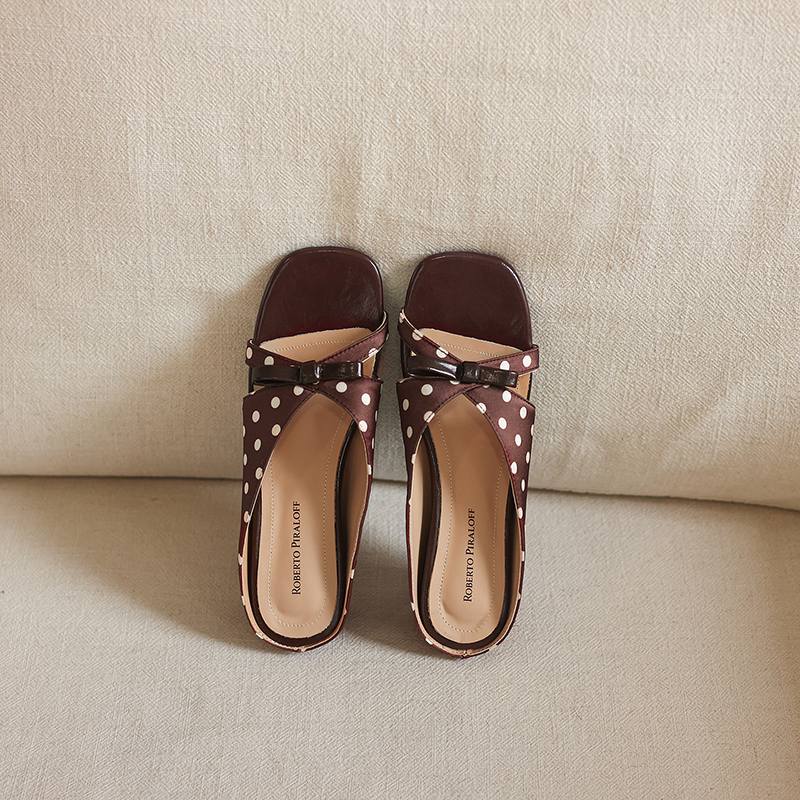 

Krazing Pot Microfiber Low Heels Polka Dot Decoration European Design Outside Slippers Summer Size 43 Size 42 Women Sandals 43 винний