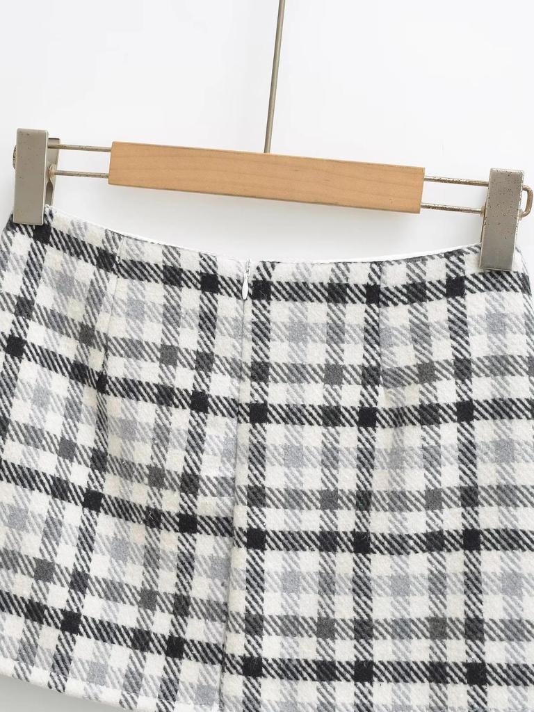 Retro Plaid Low-Waist A-Line Mini Skirt with Bowknot - Women's Autumn/Winter Hip-Hugging Skirt