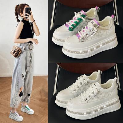 Scarpe Bianche in Vera Pelle da Donna Suola Spessa Rete Singola Traspirante Altezza Interna Aumento Tutto-fiammifero Sneakers Casual