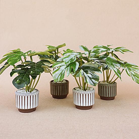 Mini Topfpflanzen-Monstera Puppenhauspflanze 0,0458333333333333 Maßstab Miniatur-Monstera-Pflanze