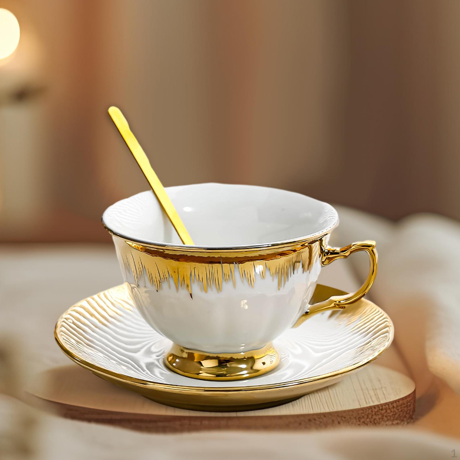 

Керамический набор для послеобеденного чая с блюдцем и кофейной чашкой объемом 7 унций с золотым краем для эспрессо