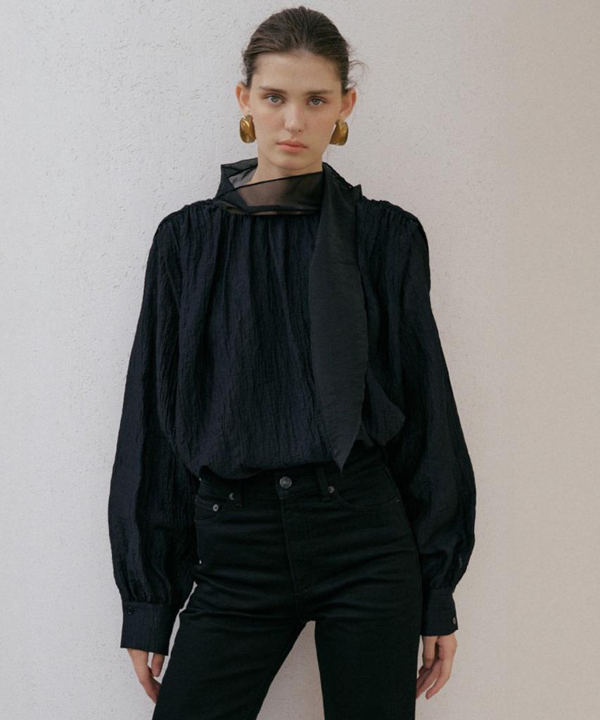 Baniseunyuyog Sarah Scarf Blouse Black
