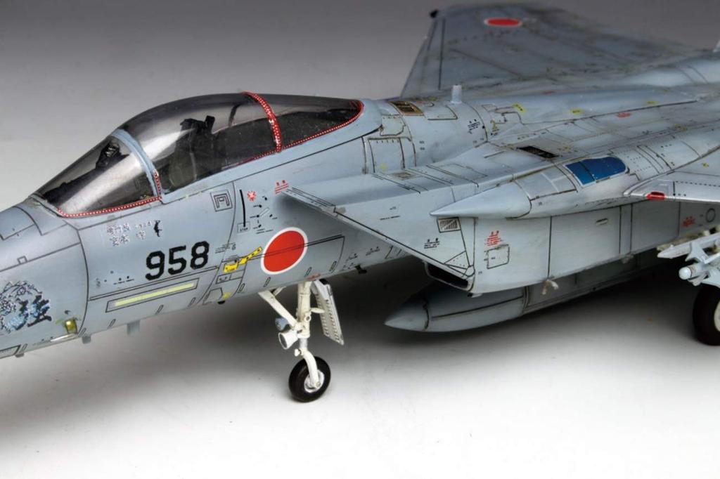 PLATZ Air Force Main Fighter Eagle with Camouflage Pattern Sheet Plastic Model 1/72 Self-Defense F-15J AC-16SP