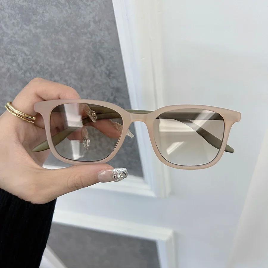 Retro Cat Eye Sunglasses Vintage Square Frame Fashion Unisex Oculos for Women Men Small Size Casual Style