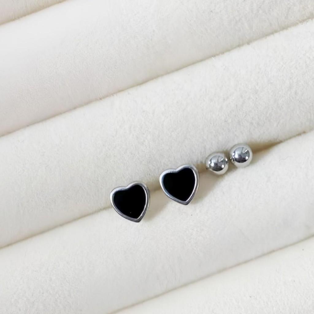 Elegant French Luxury Heart Resin Drip Earrings for Women - INS Style Retro Korean Design
