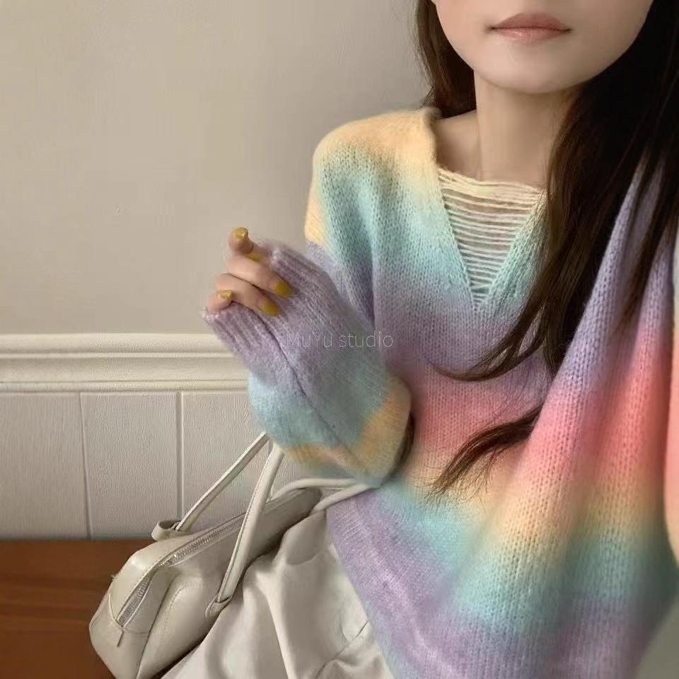 Gentle Wind Gradual Change Pullover Sweater Women's Autumn and Winter New Loose Lazy Wind with Knitted Sweater Top Women