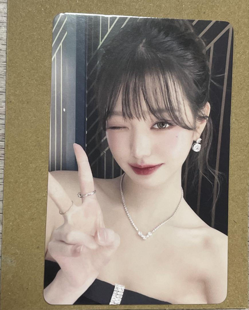 

[USED] IVE SWITCH Wonyoung Chinese Yizhiyu 4.0 Bonus Trading Card