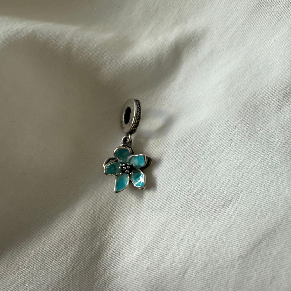 New Copper Beautiful Flower Series, Suitable For European Original Bracelet Diy Accessories, Exquisite Jewelry