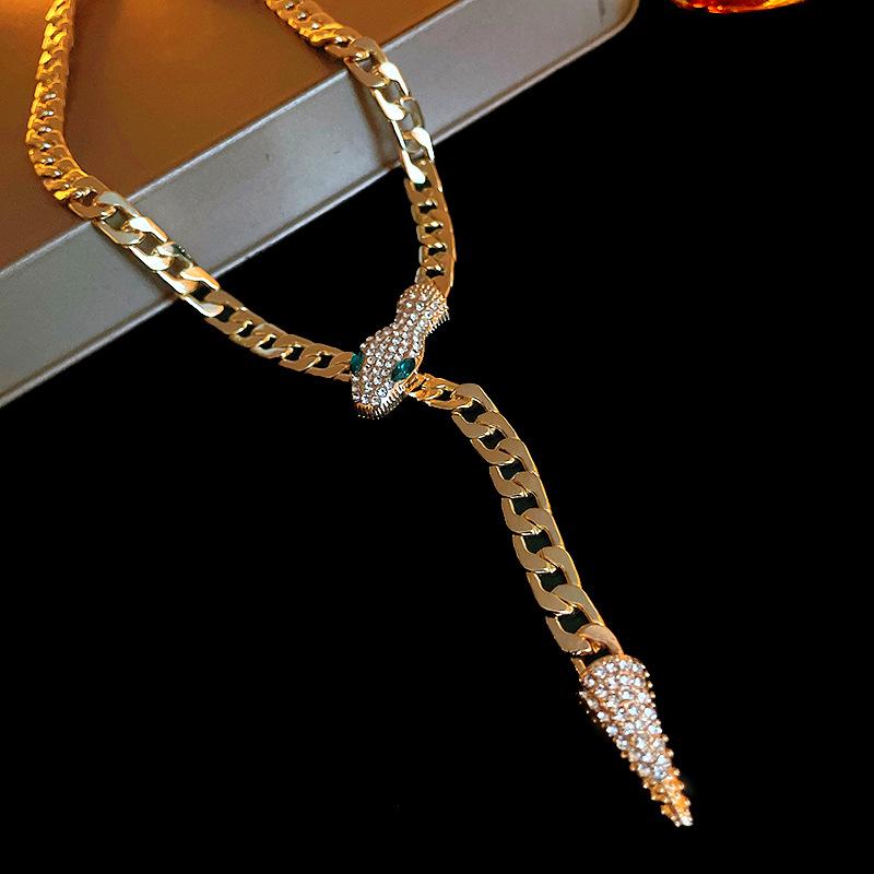 Rhinestone Snake Shaped Necklace for Women Chain Choker Jewelry Gift