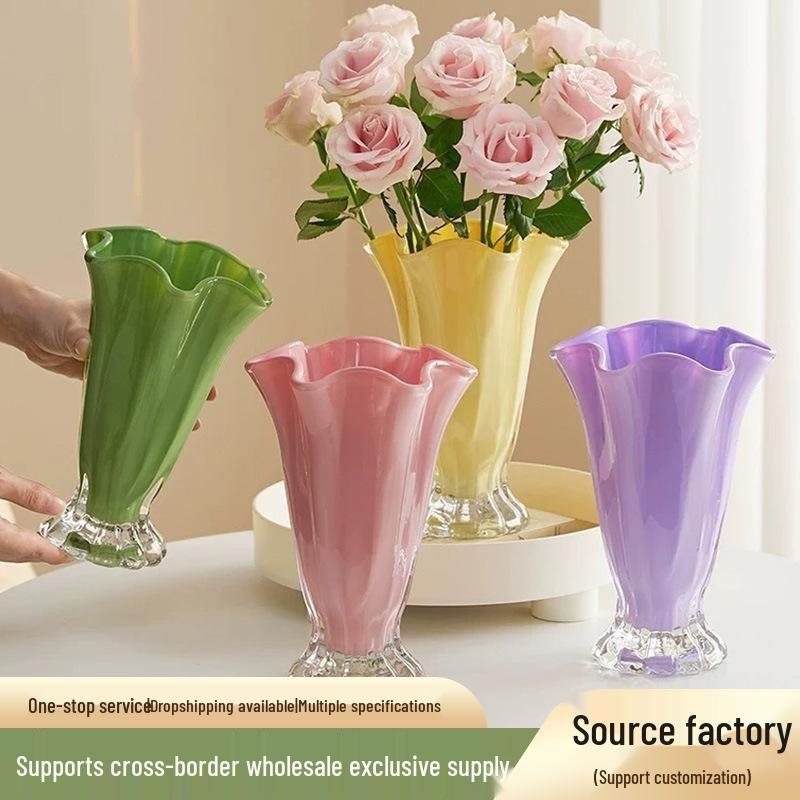 Elegante Dopamin-Farbe Blumenvase: Ins-Stil, leicht zu kombinieren für die Wohnzimmergestaltung