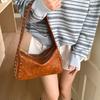 French Retro Rivet Handbag Leisure Commuting Shoulder Bag Portable Pillow Underarm Bag  Daily