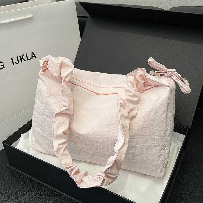 Retro temperament fairy pleated armpit bag 2025 Korean simple versatile bag single shoulder crossbody nylon cloth small square bag