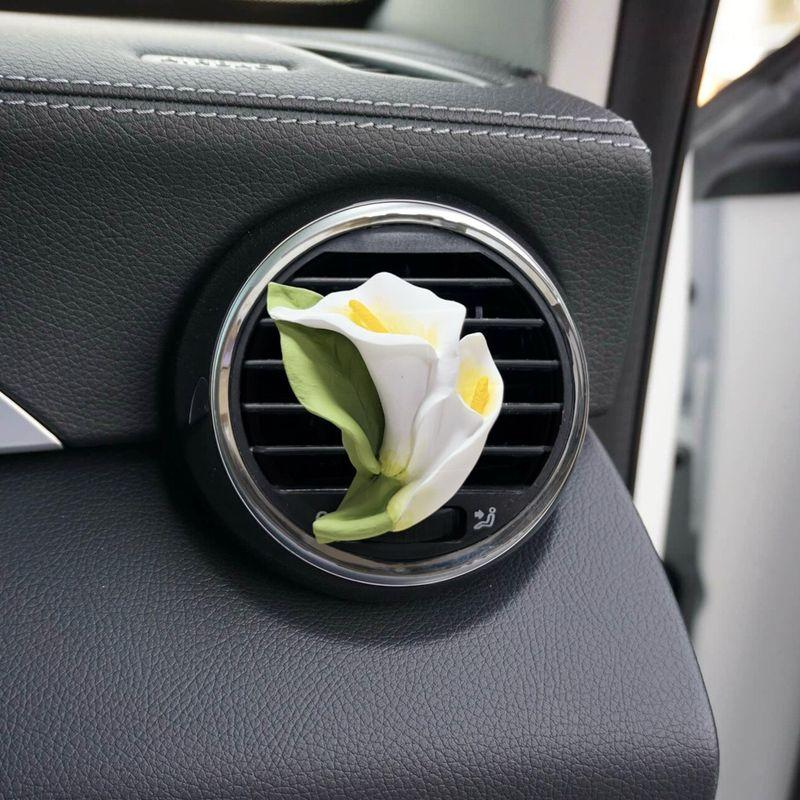 

Calla Lily Flower Aroma Diffuser Stone Butterfly Car Air Freshener Solid Perfume Air Conditioner Vent Decoration with a High-End Feel White Calla Lily